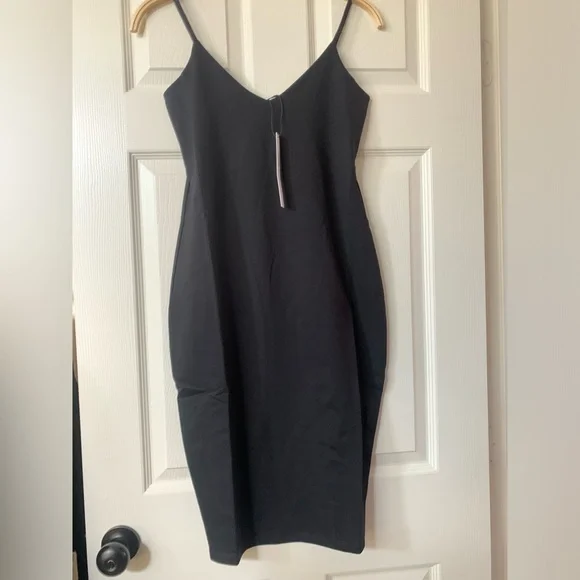 SALE! SUSANA MONACO DEEP V SLIP MIDI DRESS - BLACK - Picture 2 of 5